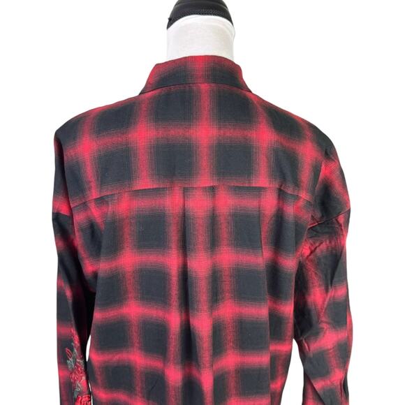Adaptation NWT Barneys New York Red Black Plaid Flannel Rose Embroidered Dress - Picture 6 of 13